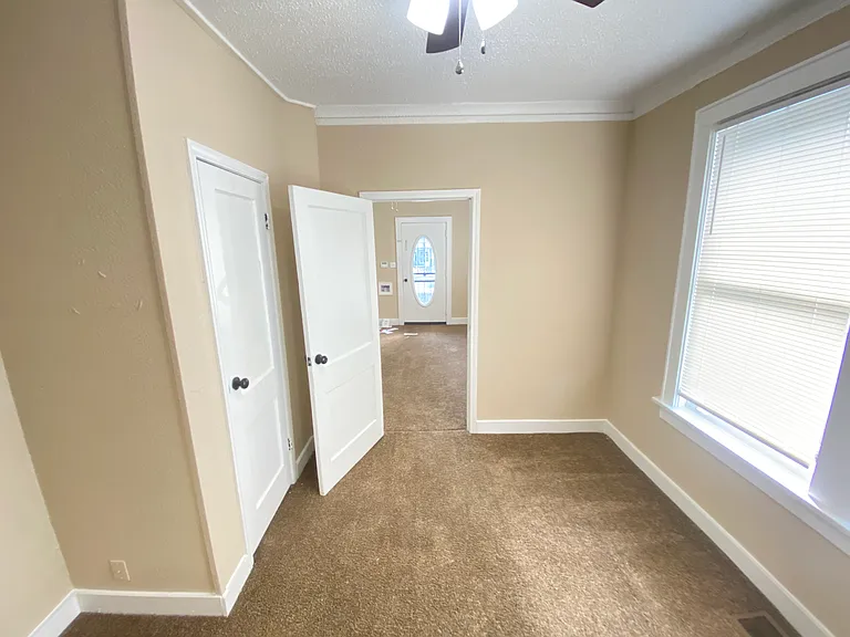 1356 Faxon Ave — Photo 4