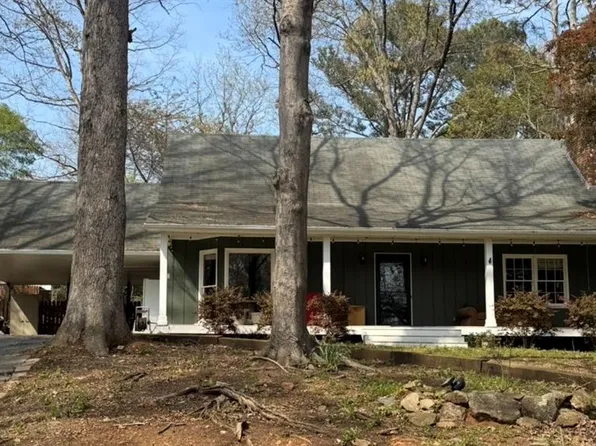 26 Ridgewood Dr, Cartersville, GA 30120