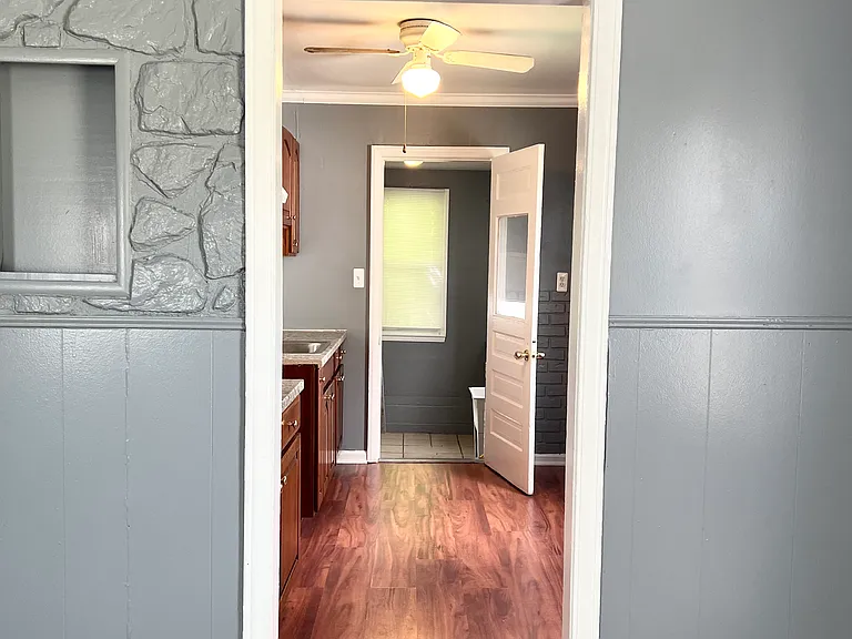 7564 Jackson Ave — Photo 4