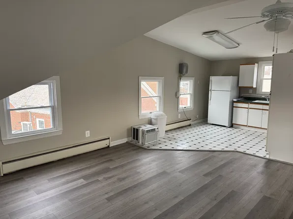 752 Frederick Rd, Catonsville, MD