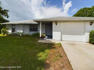 541 Melrose Ln, Sebastian, FL 32958