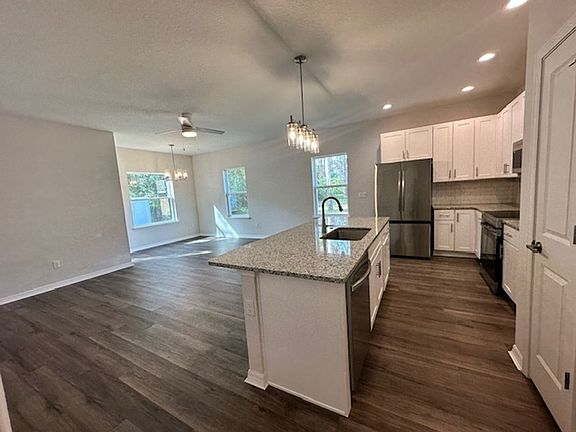 5th image of 18 Ponderosa Ln #B