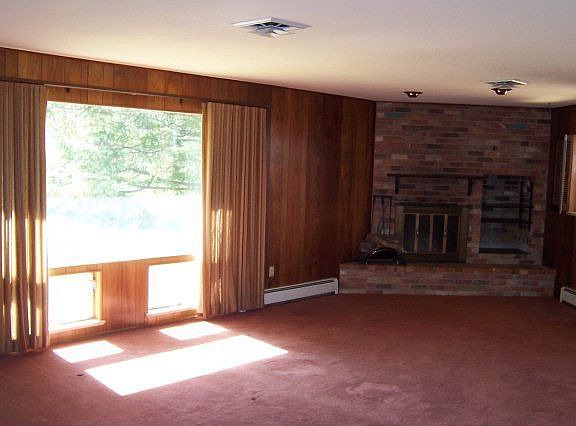 4th image of 68 Fordham Cir