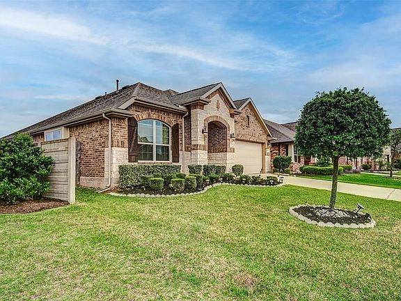 2nd image of 8023 Caden Mills Ln