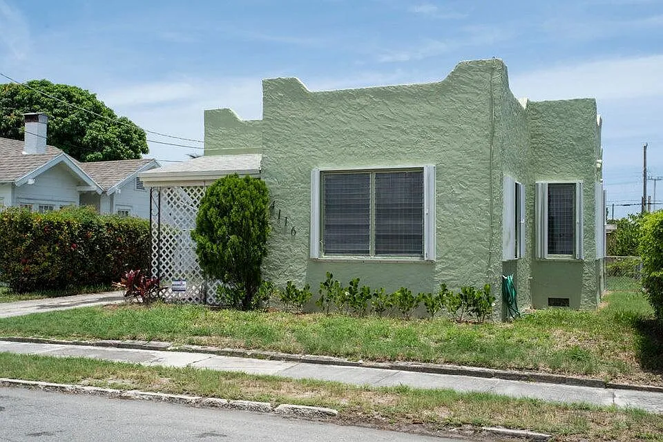 4116 Virginia Ter #A