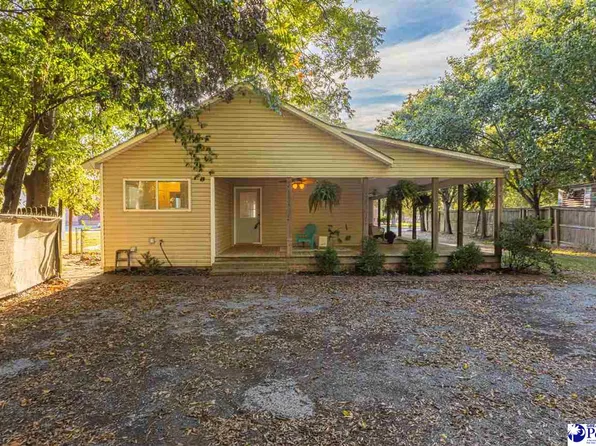 107 S 8th St, Hartsville, SC 29550