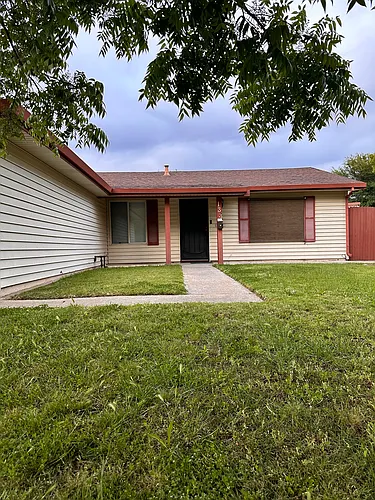 133 Mossglen Cir Photo 1