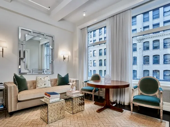 181 Hudson Street 3A image 3 of 10