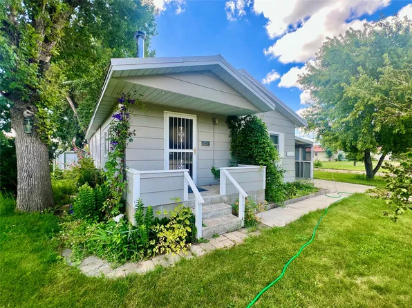 110 2nd Ave, Loma, MT 59460