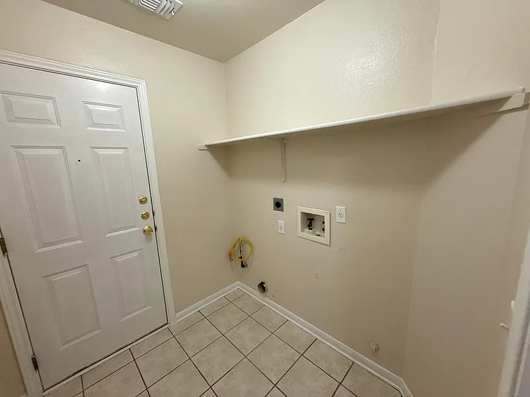 122 Little Lake Rd — Photo 13