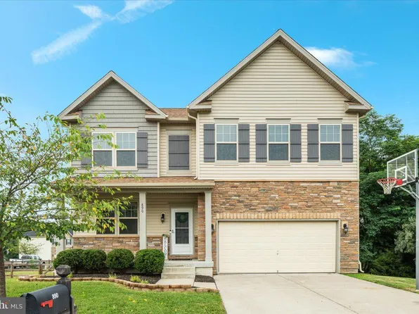 890 Shadows Dr, Front Royal, VA 22630