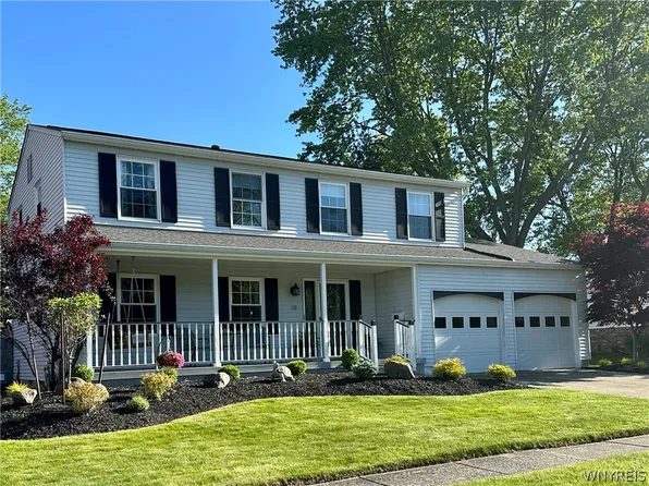 119 Treehaven Rd, West Seneca, NY 14224