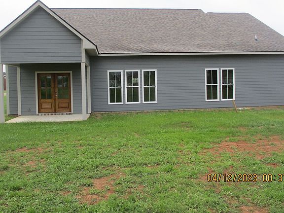 2nd image of 138 Chelmsford Ct