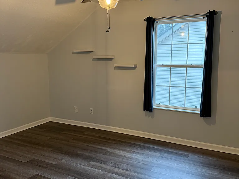 1615 Joe Hinton Rd — Photo 8