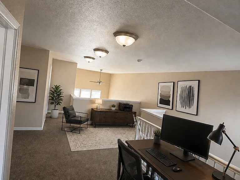 Loft (Virtually staged)
