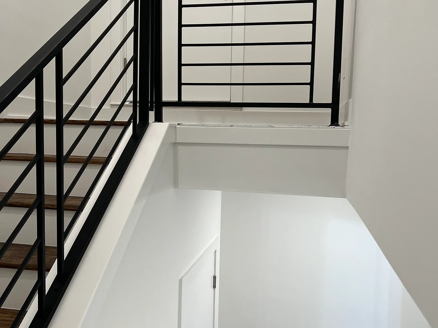 2 bed, 700 sqft, $1,700 — Photo 3