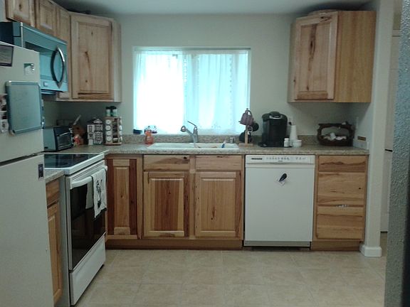 4th image of 5422 109th Avenue Ct E