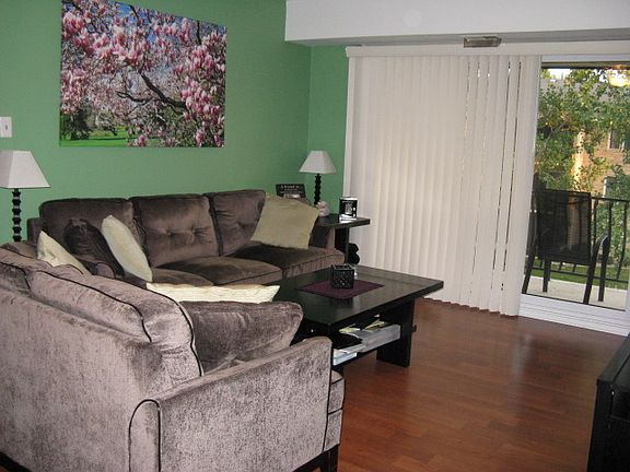 2nd image of 4951 W 134th Pl #3B