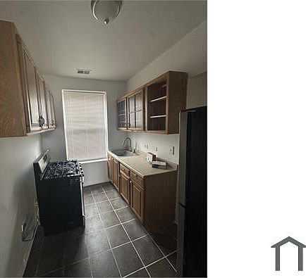 1st image of 113 N Lorel Ave #2