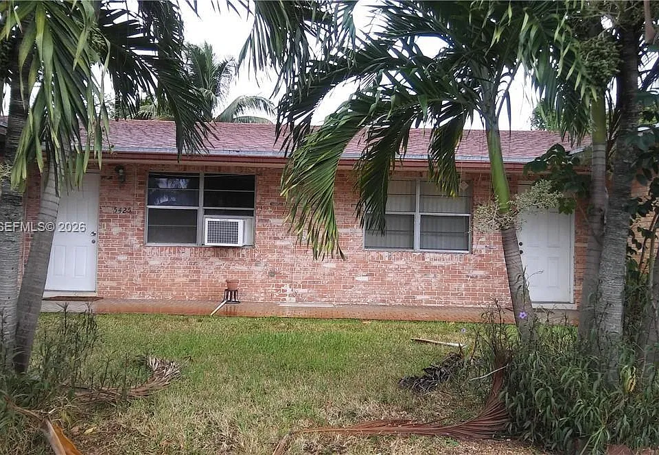 5425 NW 16th Ct #0