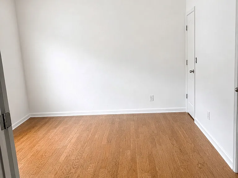 4th Bedroom, office or Study on the 1st floor