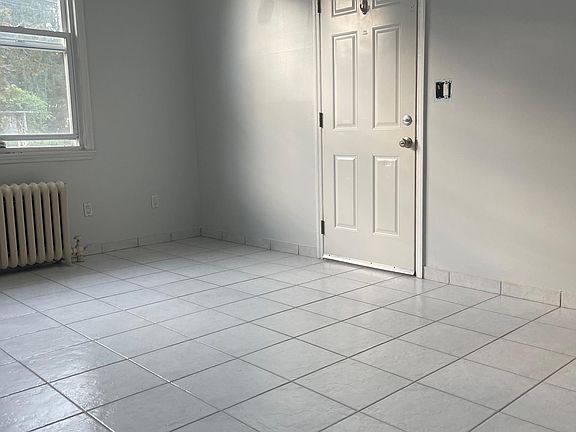 3rd image of 104 Seminary Ave Floor 1