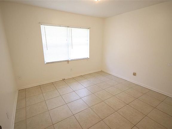 5th image of 12633 Curley St