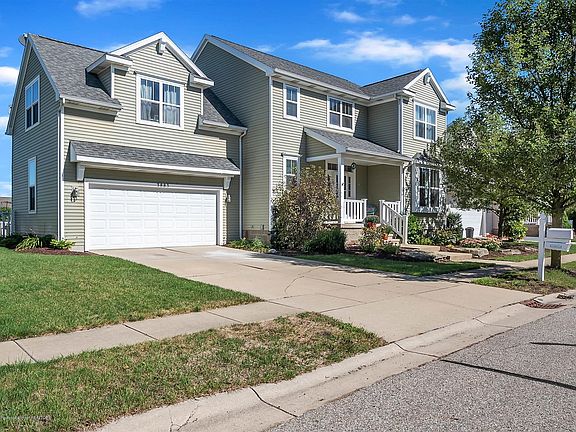 2nd image of 3883 Plover Pl