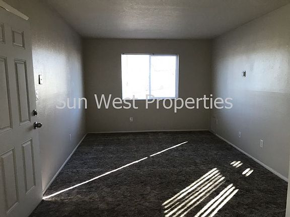 3rd image of 401 E 18th St APT 1