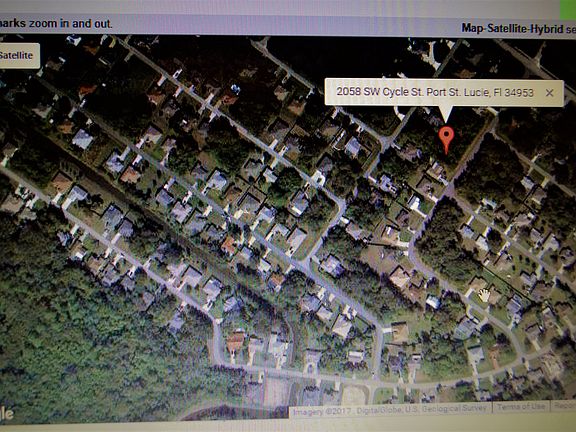 4th image of 2058 SW Cycle St