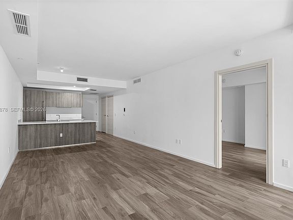 4th image of 801 S Miami Ave Unit 2002
