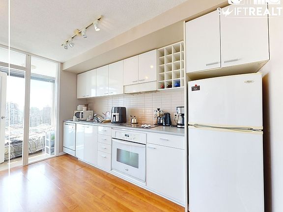 3_2601 Citadel_ Vancouver_Property Listing_06232023