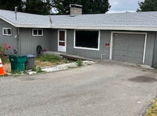 3210 Olympus Dr NE, Bremerton, WA 98310