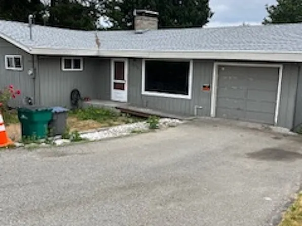 3210 Olympus Drive NE, Bremerton, WA 98310