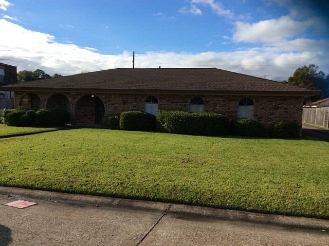 1st image of 2804 Memphis Ave