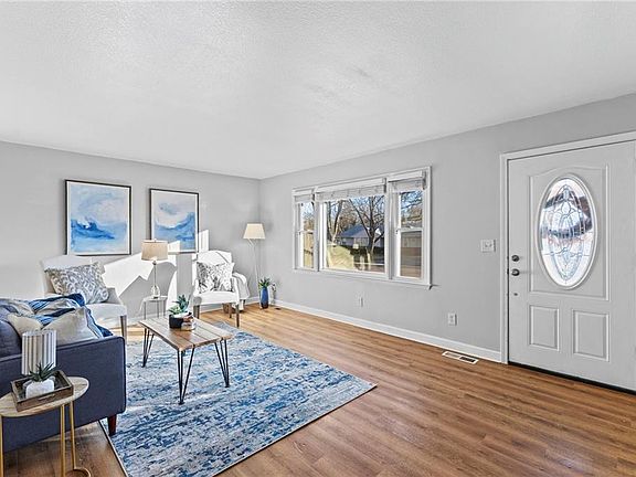 3rd image of 8534 Stearns Ave
