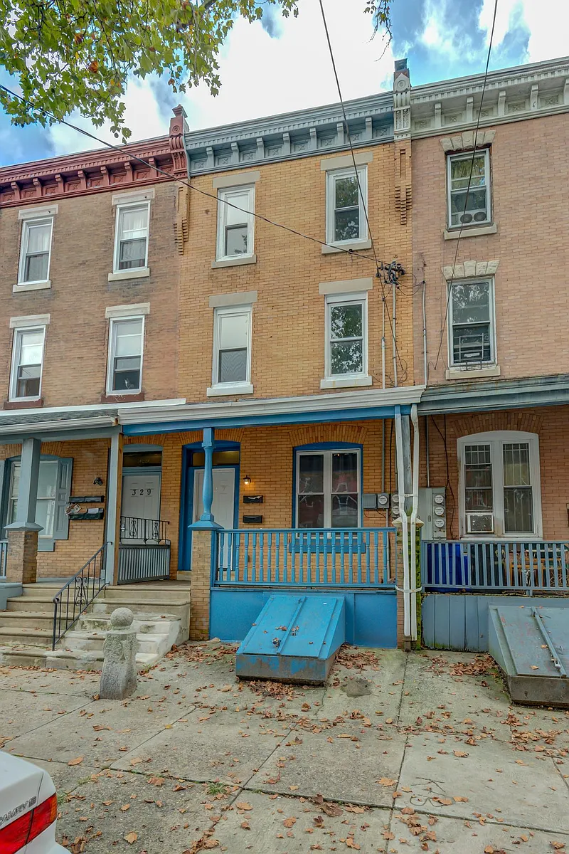 Building Photo - 327 N Preston St #1