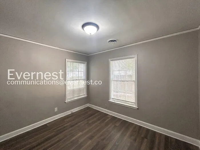 3376 Spottswood Ave — Photo 14