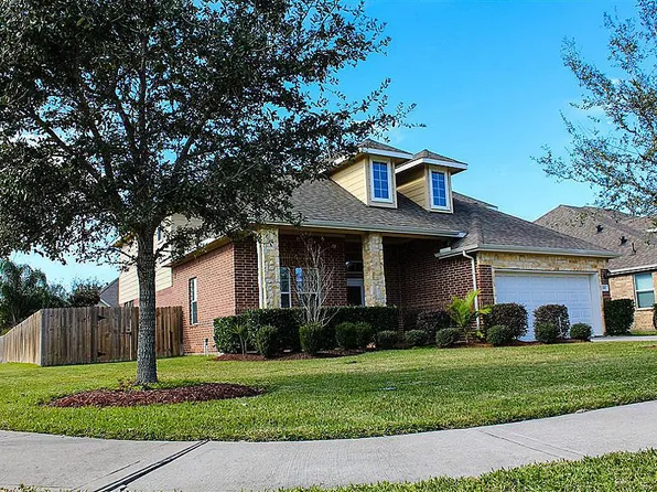 801 Walnut Pointe, League City, TX 77573