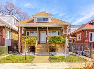 8025 S Ridgeland Ave, Chicago, IL 60617