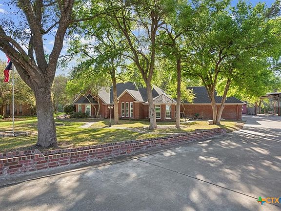 2nd image of 2422 Smith Bluff Rd