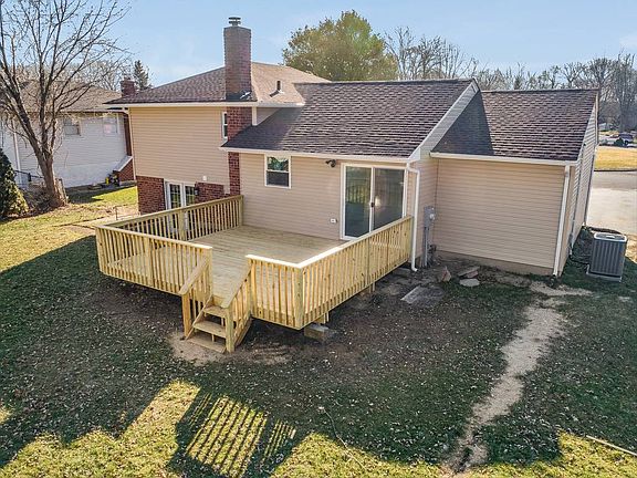 3rd image of 159 Marilynn St