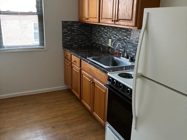 17939 Lakeshore Blvd #205