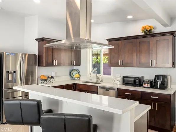 13581 Yosemite Dr, Westminster, CA 92683