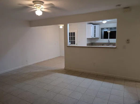933 Carson St, Barstow, CA 92311