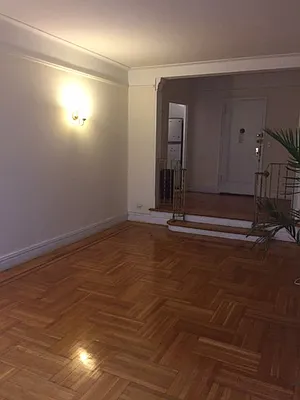 Rented by Roberto Guilbet, LREB | media 17