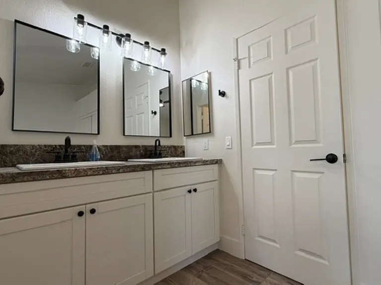 39233 Rising Hill Dr — Photo 29