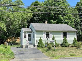 33 Willow St, Woburn, MA 01801
