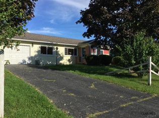 100 Rustic Ave, Johnstown, PA 15904