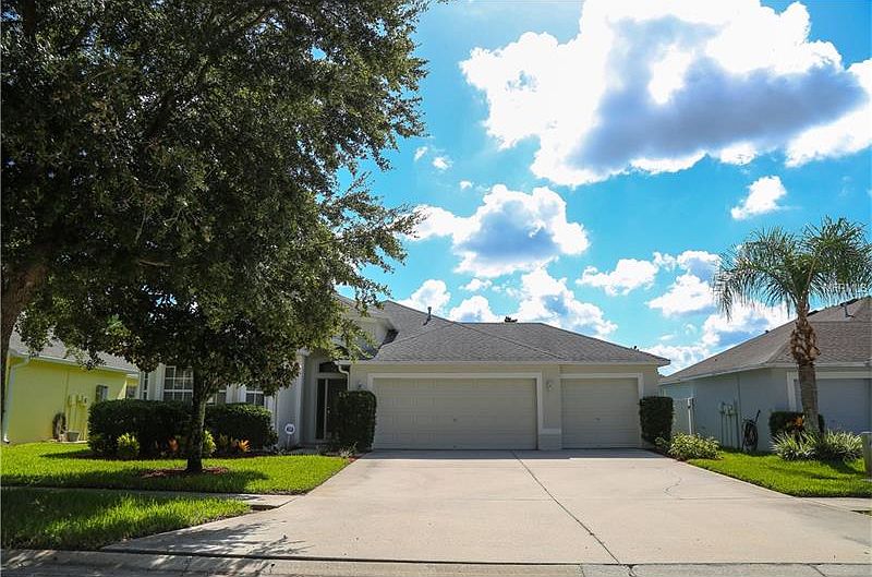 1st image of 2921 Hickory Grove Dr
